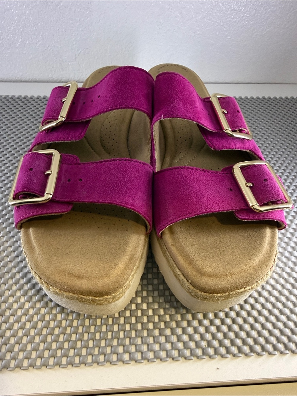 Clarks Women's Fuchsia Double-Buckle Slide Sandals